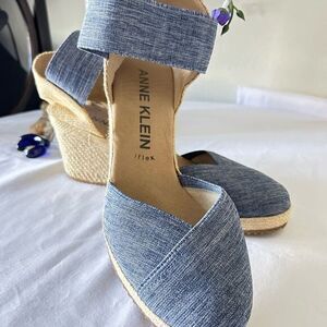 Anne Klein Blue Platform Wedges